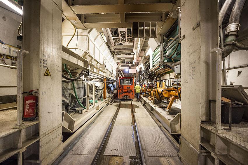 © ÖBB/Franz Georg Pikl Draufsicht auf einen Tunnelbohrer im Koralmtunnel